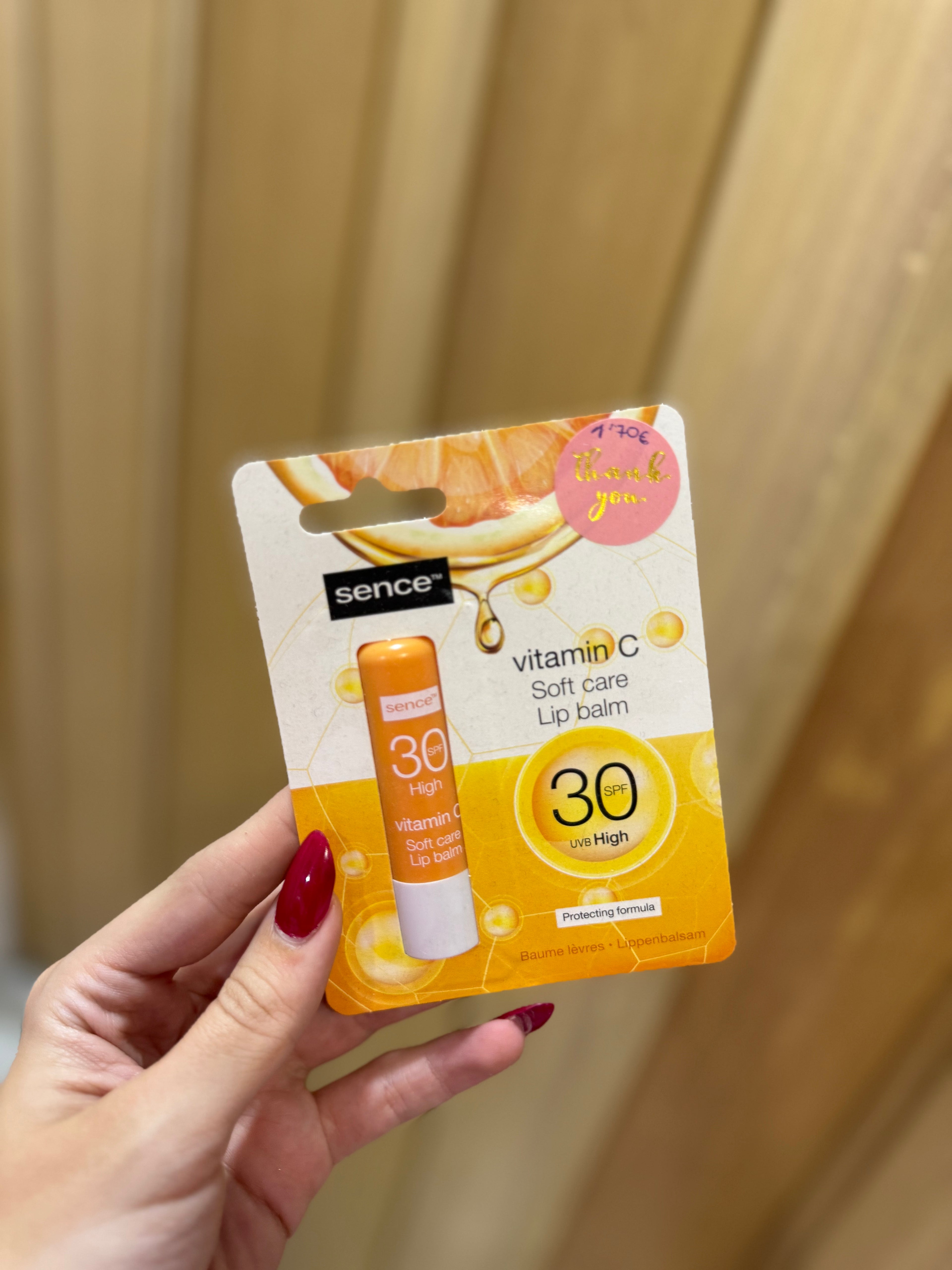 Bálsamo labial con protector solar y vitamina C