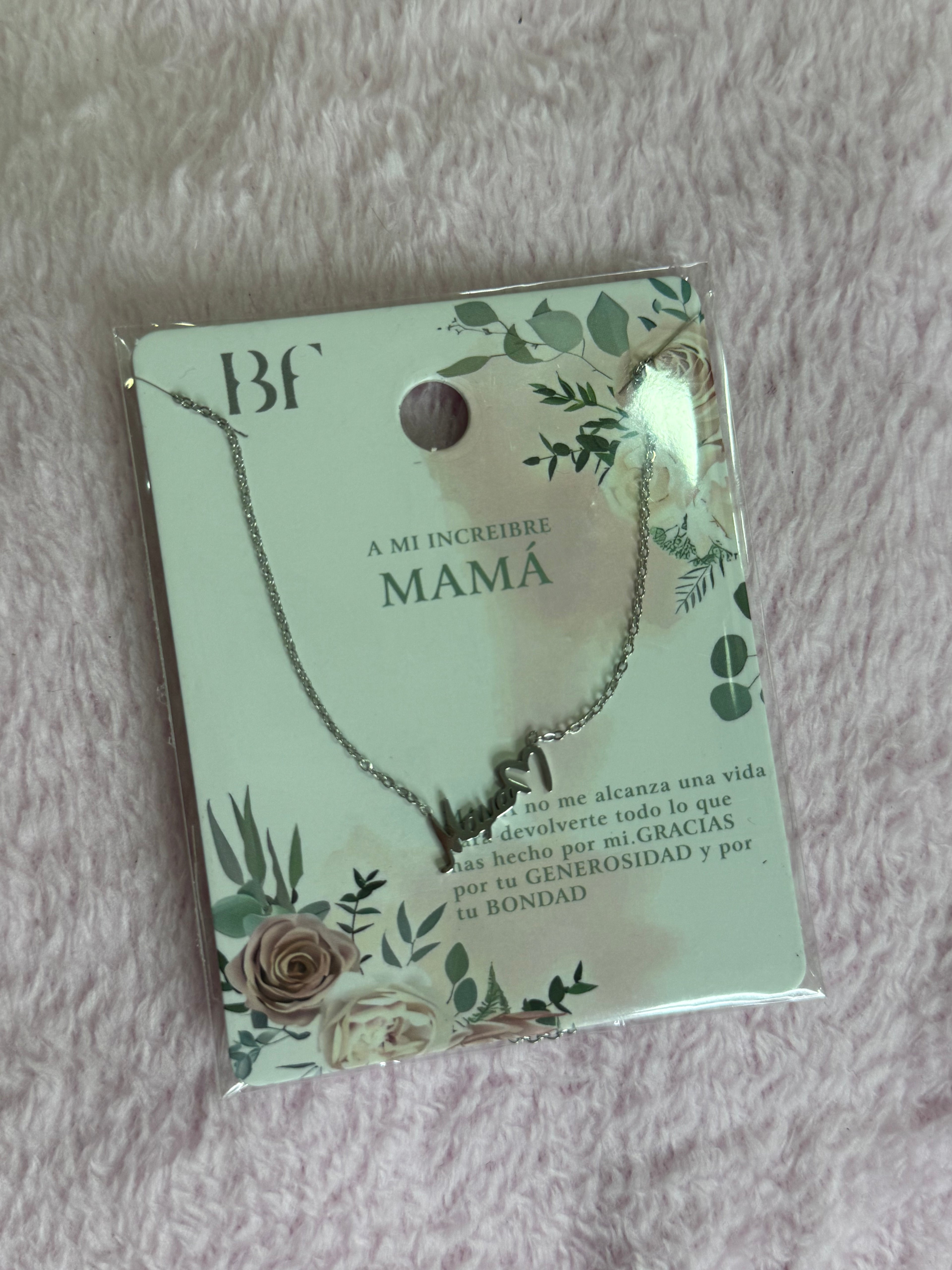 Collar mamá plateado